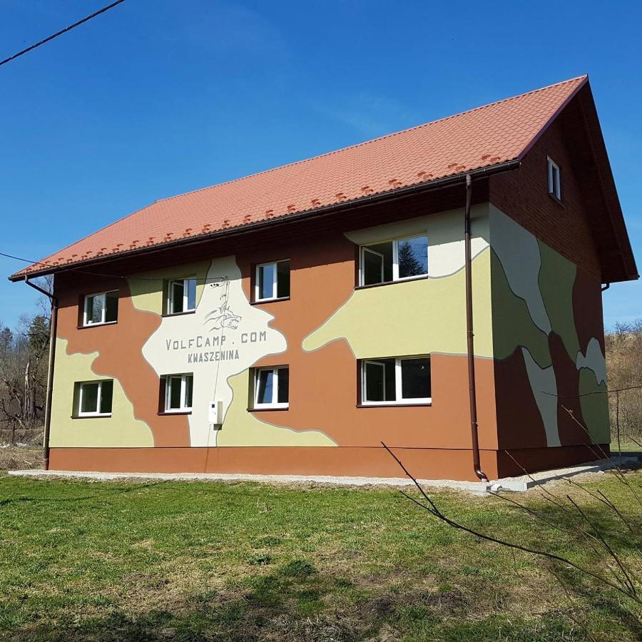 Osrodek Volfcamp Kwaszenina Arlamow Exterior foto